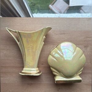 🏡SADLER ENGLAND Iridescent Yellow Ceramic Vases